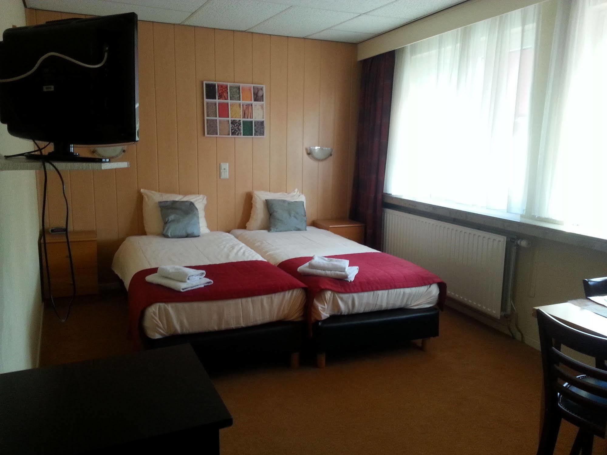 Oranje Hotel Sittard Extérieur photo